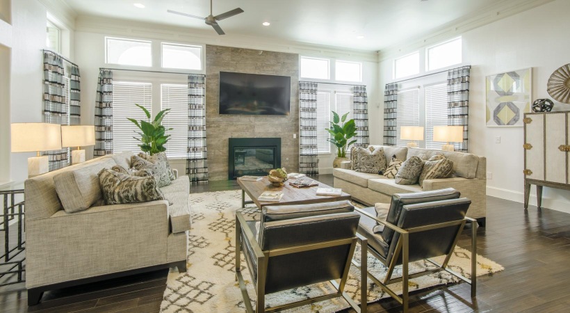 couches and fireplace in clubhouse